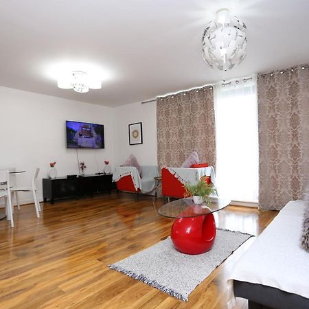 Hill House Riverview Apartment Лондон Екстериор снимка