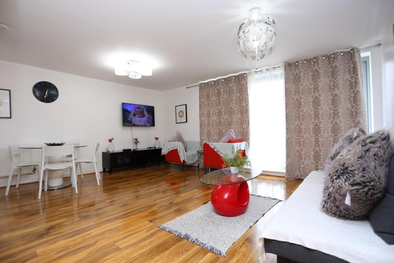 Hill House Riverview Apartment Лондон Екстериор снимка